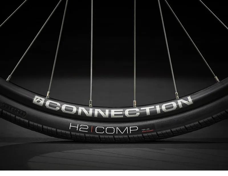 Trek FX 2 Disc Hybrid Bike in Lithium Grey XS / Small-2